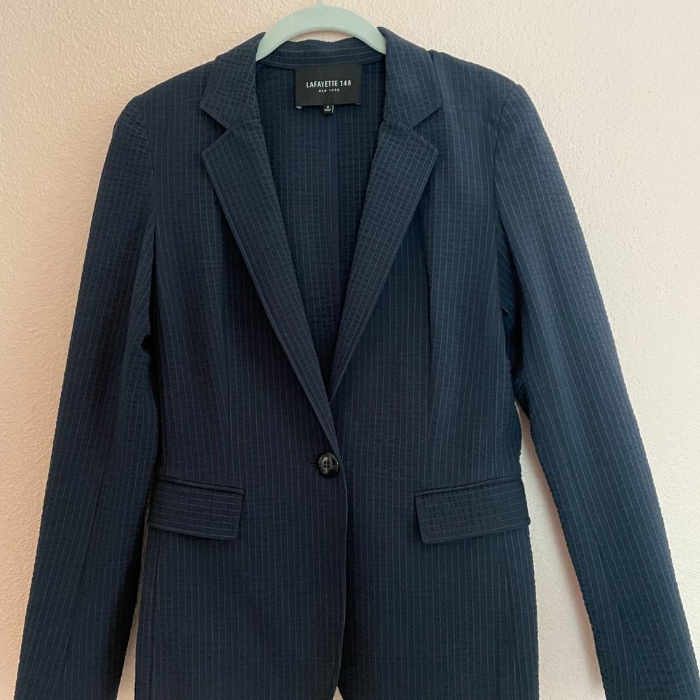 LAFAYETTE 148 NEW YORK BLUE STRIPED BLAZER SIZE 2